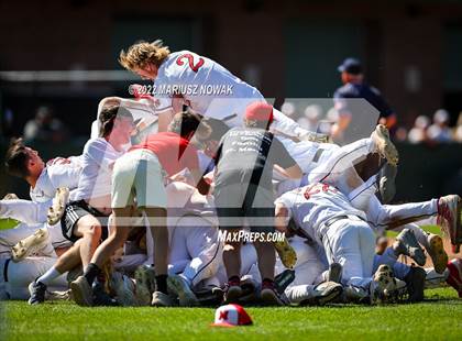 Thumbnail 1 in St. Mary's Prep vs  Grosse Pointe North (MHSAA Division I State Final) photogallery.