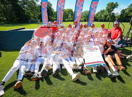 Thumbnail 3 in St. Mary's Prep vs  Grosse Pointe North (MHSAA Division I State Final) photogallery.