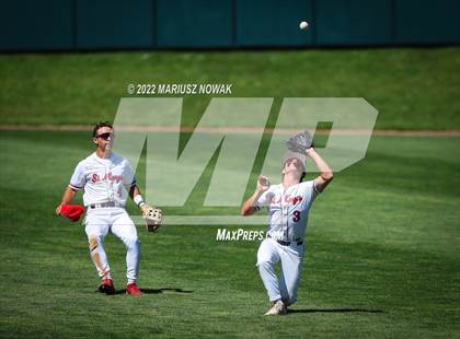 Thumbnail 1 in St. Mary's Prep vs  Grosse Pointe North (MHSAA Division I State Final) photogallery.