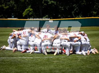 Thumbnail 3 in St. Mary's Prep vs  Grosse Pointe North (MHSAA Division I State Final) photogallery.