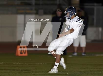 Thumbnail 2 in Canyon vs. San Juan Hills photogallery.