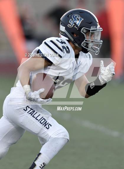 Thumbnail 3 in Canyon vs. San Juan Hills photogallery.