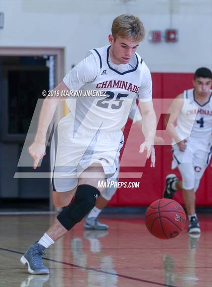 Thumbnail 1 in Chaminade vs Windward photogallery.