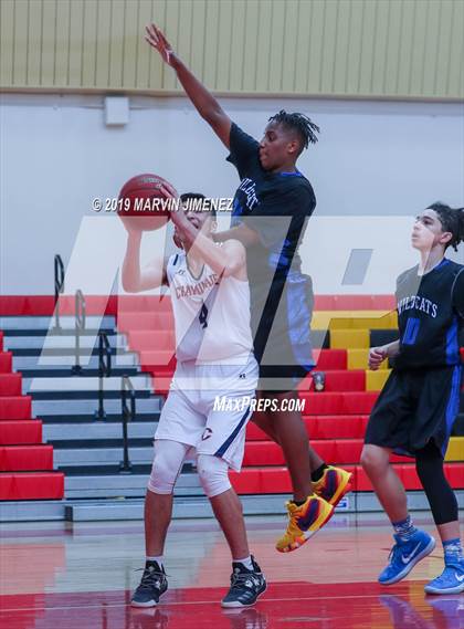 Thumbnail 3 in Chaminade vs Windward photogallery.