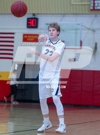 Thumbnail 3 in Chaminade vs Windward photogallery.