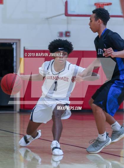 Thumbnail 2 in Chaminade vs Windward photogallery.