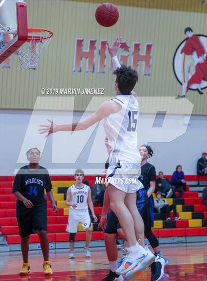 Thumbnail 3 in Chaminade vs Windward photogallery.
