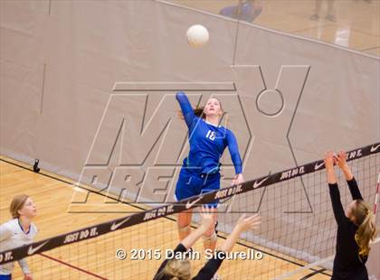 Thumbnail 2 in Gilbert vs Xavier (NIKE Tournament of Champions) photogallery.