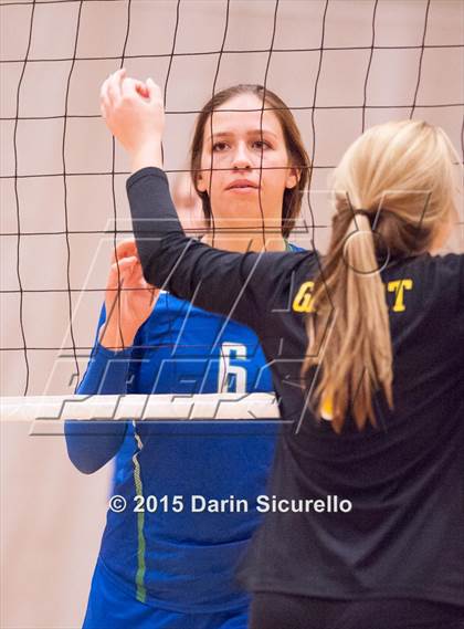Thumbnail 2 in Gilbert vs Xavier (NIKE Tournament of Champions) photogallery.