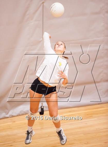 Thumbnail 1 in Gilbert vs Xavier (NIKE Tournament of Champions) photogallery.