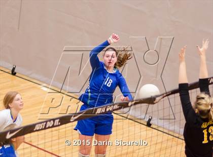 Thumbnail 1 in Gilbert vs Xavier (NIKE Tournament of Champions) photogallery.