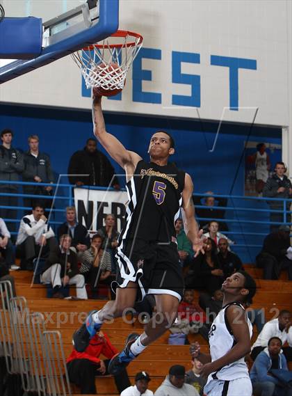 Thumbnail 3 in Notre Dame Prep vs Massanutten Military Academy   photogallery.