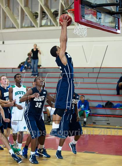 Thumbnail 2 in Highland vs. Bakersfield photogallery.