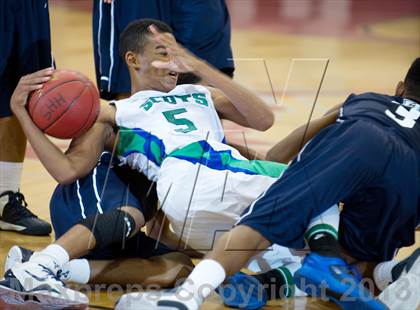 Thumbnail 2 in Highland vs. Bakersfield photogallery.
