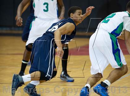 Thumbnail 3 in Highland vs. Bakersfield photogallery.