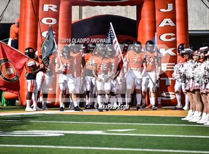 Thumbnail 3 in Rockwall vs. Klein Oak (UIL 6A Regional Semifinal) photogallery.