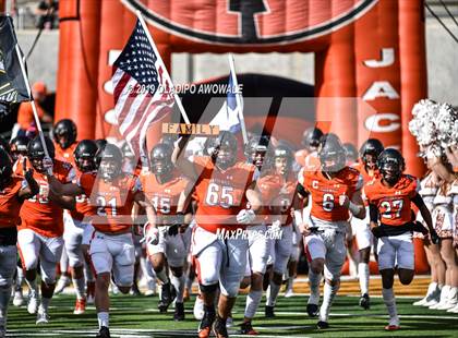 Thumbnail 1 in Rockwall vs. Klein Oak (UIL 6A Regional Semifinal) photogallery.