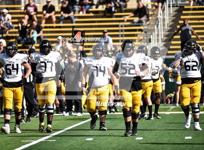 Thumbnail 2 in Rockwall vs. Klein Oak (UIL 6A Regional Semifinal) photogallery.