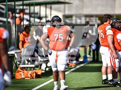 Thumbnail 2 in Rockwall vs. Klein Oak (UIL 6A Regional Semifinal) photogallery.