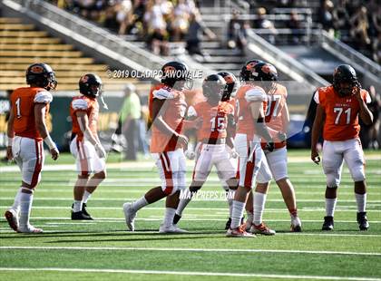 Thumbnail 3 in Rockwall vs. Klein Oak (UIL 6A Regional Semifinal) photogallery.