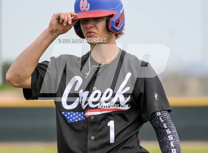 Thumbnail 3 in Cherry Creek vs. Fullerton (Coach Bob National Invitational) photogallery.