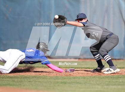 Thumbnail 1 in Vista del Lago @ Folsom photogallery.
