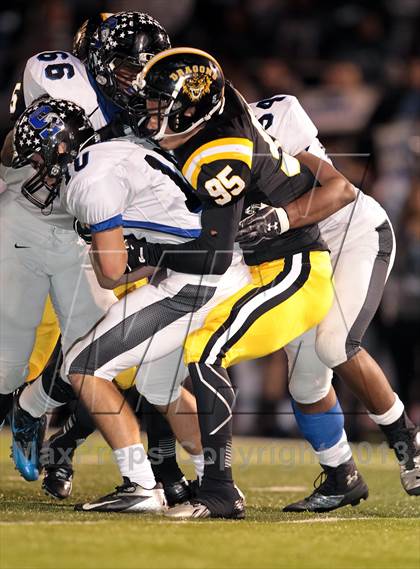 Thumbnail 2 in Mansfield Summit vs. Nacogdoches (UIL 4A Bi-District Playoff) photogallery.