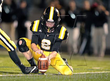 Thumbnail 2 in Mansfield Summit vs. Nacogdoches (UIL 4A Bi-District Playoff) photogallery.