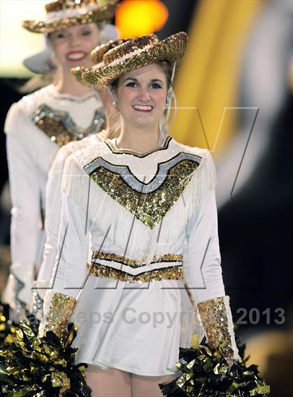 Thumbnail 1 in Mansfield Summit vs. Nacogdoches (UIL 4A Bi-District Playoff) photogallery.