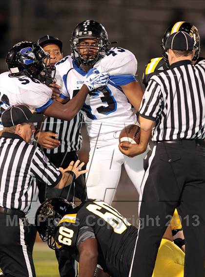 Thumbnail 2 in Mansfield Summit vs. Nacogdoches (UIL 4A Bi-District Playoff) photogallery.