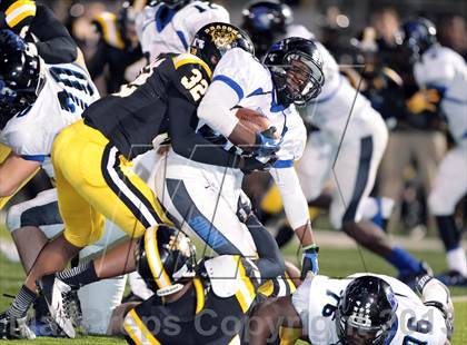 Thumbnail 2 in Mansfield Summit vs. Nacogdoches (UIL 4A Bi-District Playoff) photogallery.