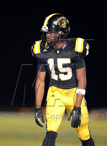 Thumbnail 2 in Mansfield Summit vs. Nacogdoches (UIL 4A Bi-District Playoff) photogallery.
