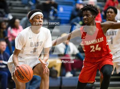 Thumbnail 2 in Belleville East @ Chaminade photogallery.