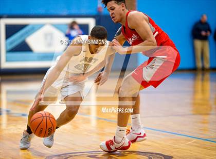 Thumbnail 1 in Belleville East @ Chaminade photogallery.