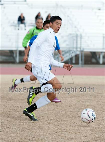 Thumbnail 2 in Nogales vs Palo Verde (Chris Mair Tournament) photogallery.