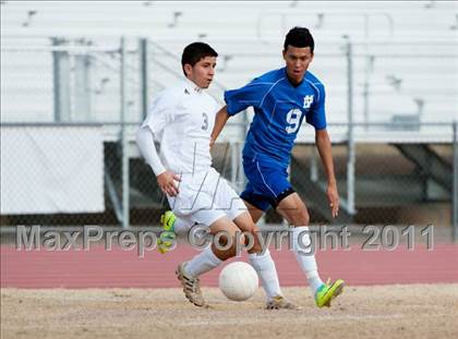 Thumbnail 1 in Nogales vs Palo Verde (Chris Mair Tournament) photogallery.