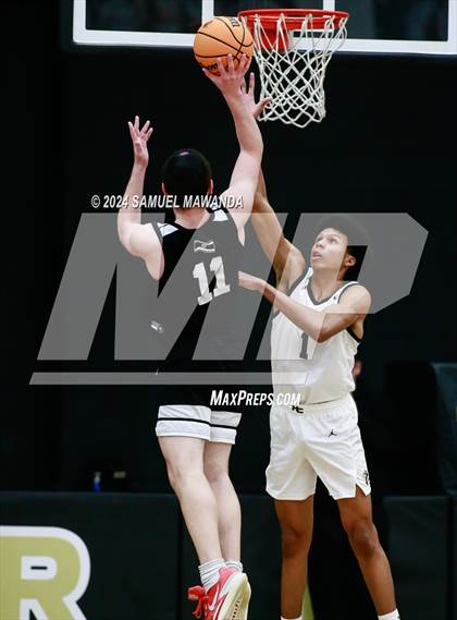 Thumbnail 2 in Shalhevet vs Heritage Christian (CIF SS Division 2AA Playoffs Round 2) photogallery.