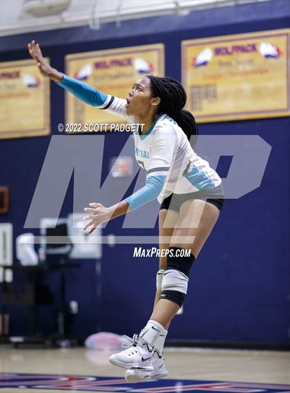Thumbnail 3 in Santiago @ Great Oak photogallery.