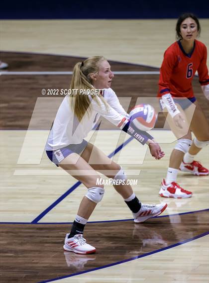 Thumbnail 3 in Santiago @ Great Oak photogallery.
