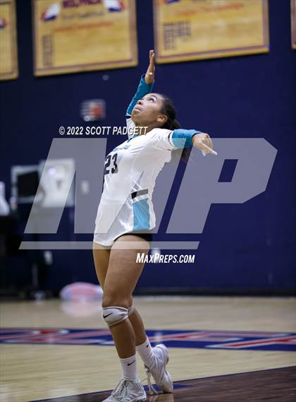 Thumbnail 3 in Santiago @ Great Oak photogallery.