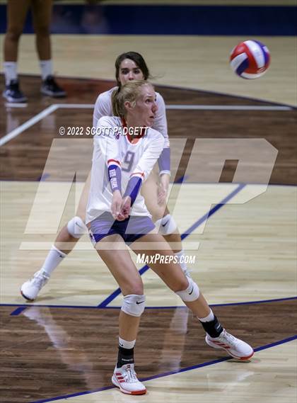 Thumbnail 2 in Santiago @ Great Oak photogallery.