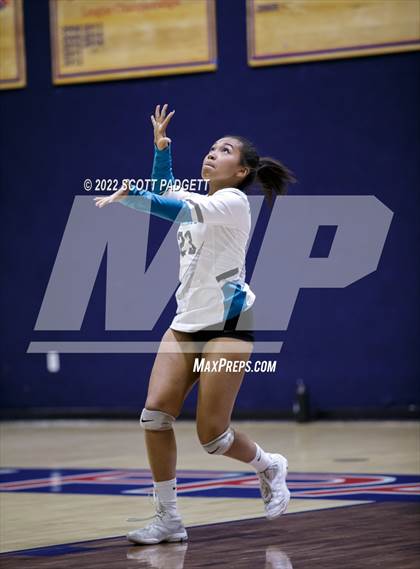 Thumbnail 1 in Santiago @ Great Oak photogallery.