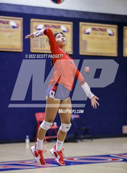 Thumbnail 3 in Santiago @ Great Oak photogallery.