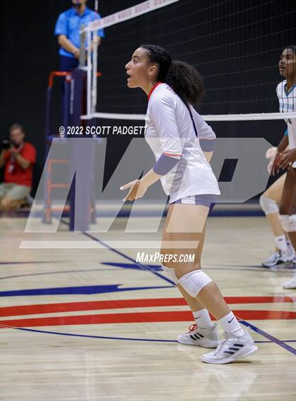 Thumbnail 3 in Santiago @ Great Oak photogallery.