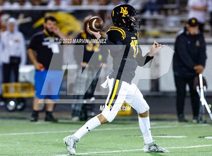 Thumbnail 2 in Ventura @ Newbury Park photogallery.