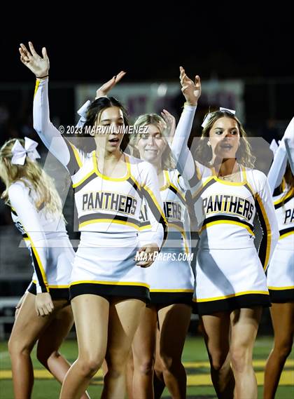 Thumbnail 3 in Ventura @ Newbury Park photogallery.