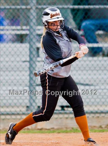 Thumbnail 3 in Alvin vs Danbury (Brazosport Classic) photogallery.