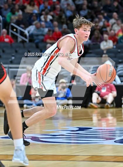 Thumbnail 1 in Clinton Prairie vs. Orleans (IHSAA 1A Final) photogallery.