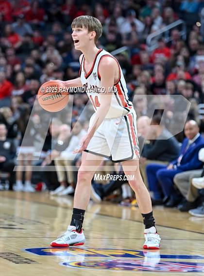Thumbnail 3 in Clinton Prairie vs. Orleans (IHSAA 1A Final) photogallery.