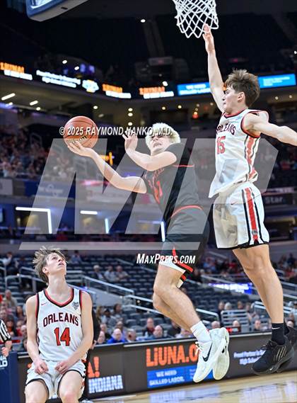Thumbnail 2 in Clinton Prairie vs. Orleans (IHSAA 1A Final) photogallery.
